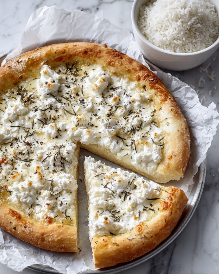 Creamy Garlic White Pizza Sauce Recipe