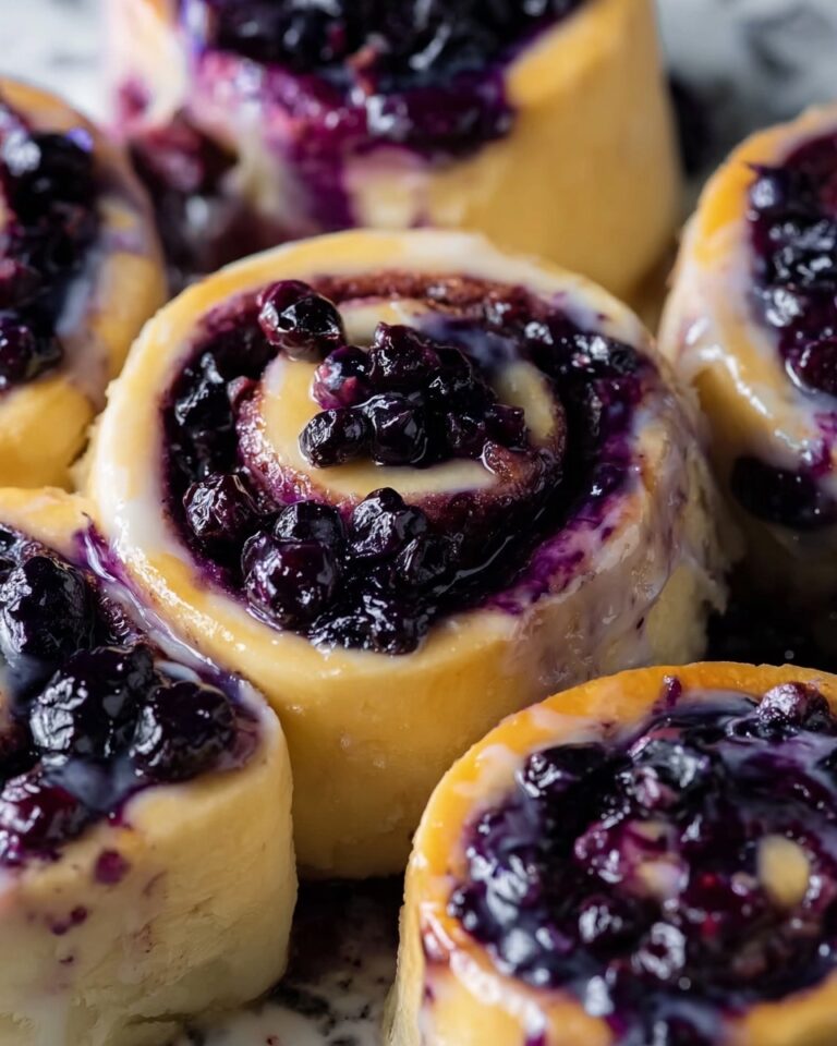 Blueberry Cheesecake Swirl Rolls Recipe