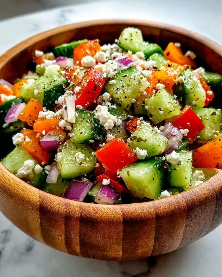 Cucumber Pepper Salad – Fresh & Crunchy Recipe